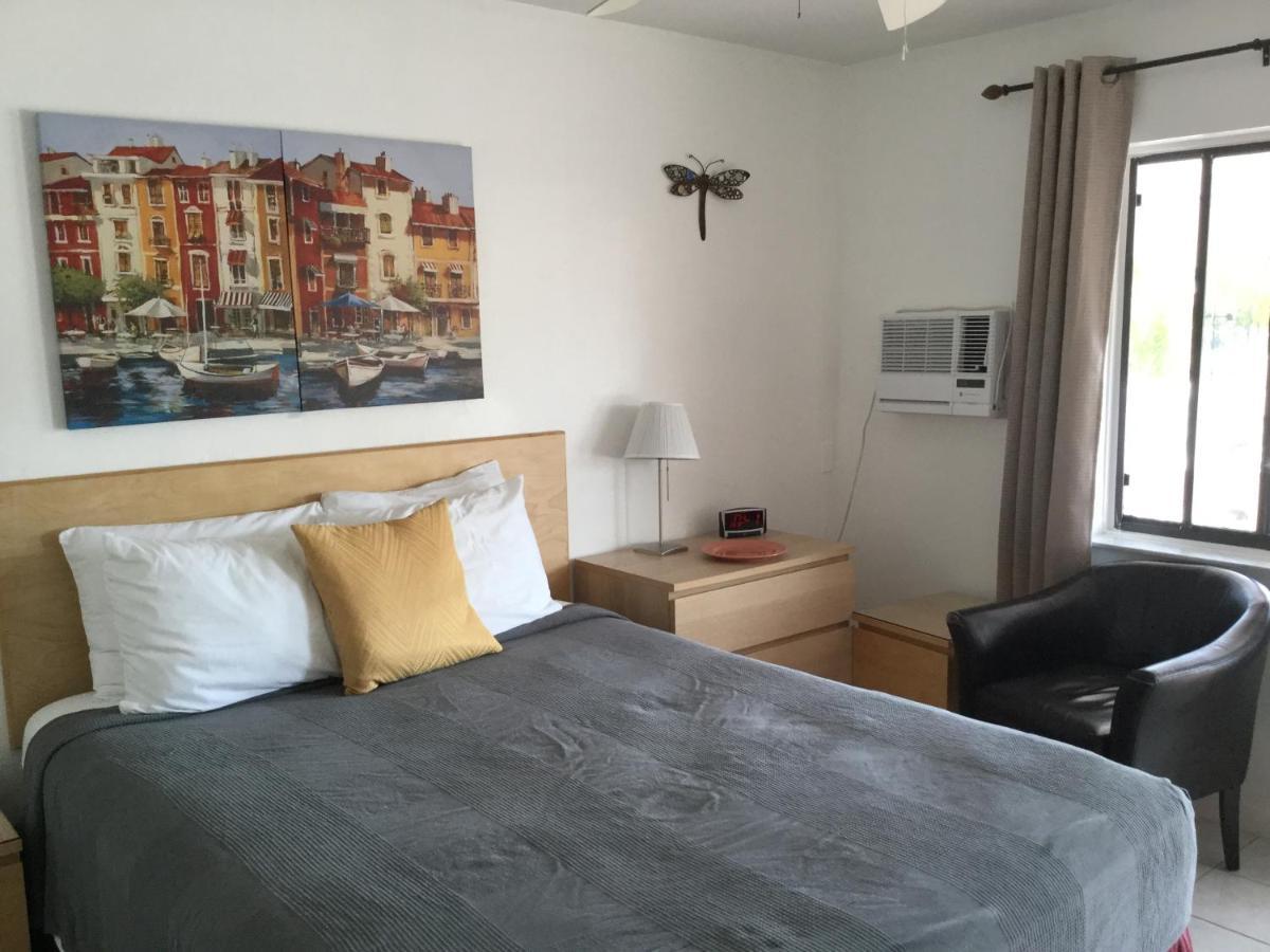 Breakaway Inn Guest House Lauderdale-by-the-Sea Exterior foto