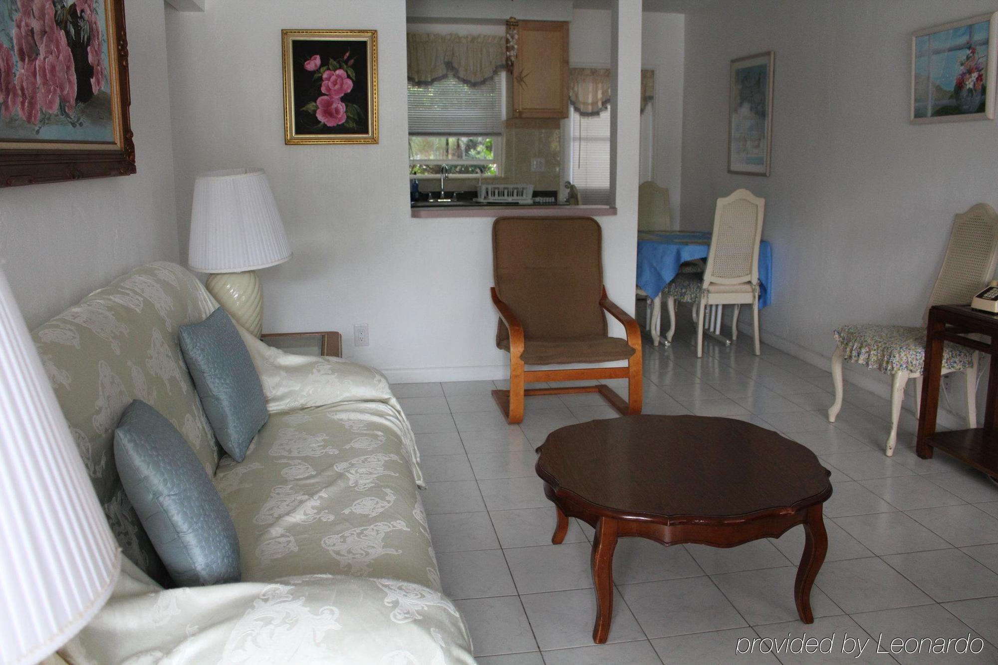 Breakaway Inn Guest House Lauderdale-by-the-Sea Exterior foto